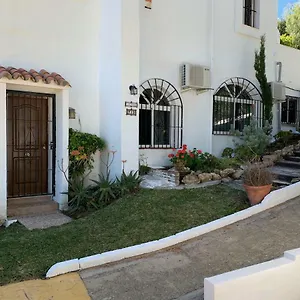 calahonda-apartment.1costadelsol.com/